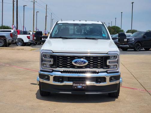 2025 Ford F-350 Lariat Super Duty