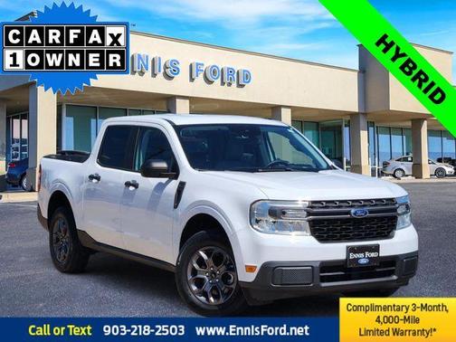 Oxford White 2022 Ford Maverick XLT