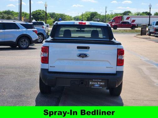 Oxford White 2022 Ford Maverick XLT