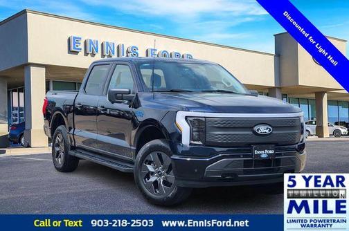 2025 Ford F-150 Lightning Flash