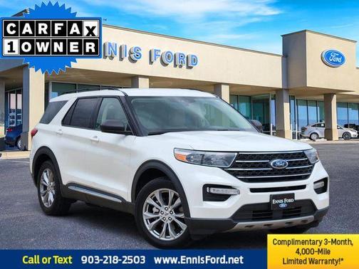 Star White 2022 Ford Explorer XLT
