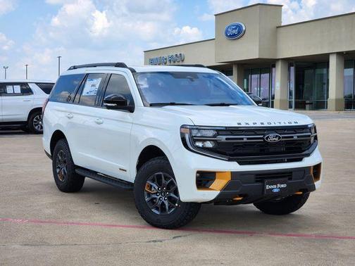 2025 Ford Expedition Tremor