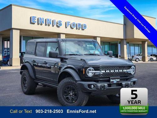 Shadow Black 2026 Ford Bronco Badlands