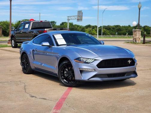 2022 Ford Mustang EcoBoost Premium