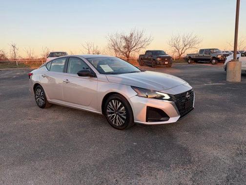 2024 Nissan Altima 2.5 SV