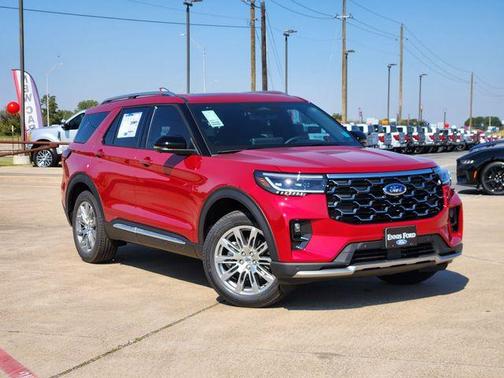 2025 Ford Explorer Platinum