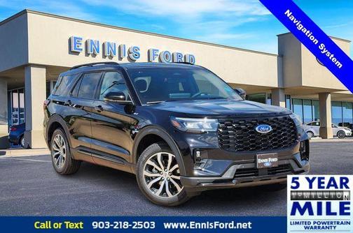 2025 Ford Explorer ST-Line