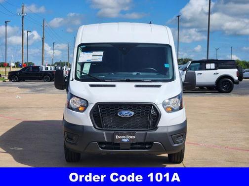 2025 Ford Transit-250 148 WB Medium Roof Cargo