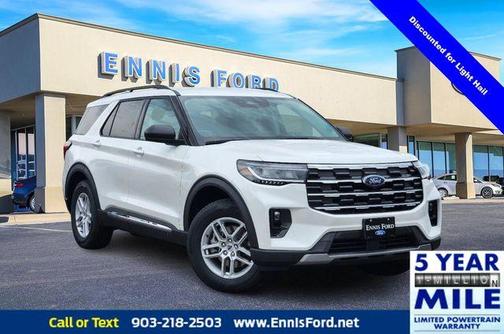 2025 Ford Explorer Active