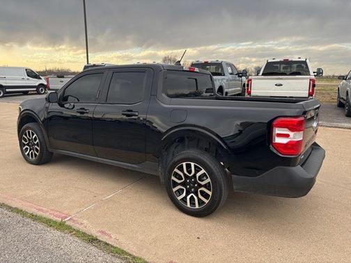 2023 Ford Maverick Lariat