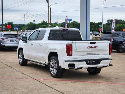 White Frost Tri-Coat 2025 GMC Sierra 1500 Denali