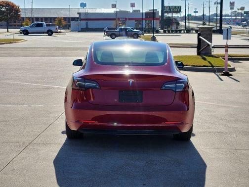 2019 Tesla Model 3 Mid Range