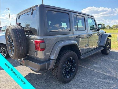 2022 Jeep Wrangler Unlimited 4xe Sahara