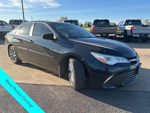2016 Toyota Camry XLE