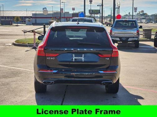 2021 Volvo XC60 T5 Inscription