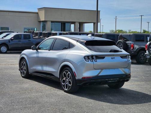 2021 Ford Mustang Mach-E GT
