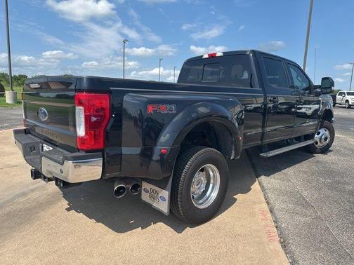 2017 Ford F-350 Lariat Super Duty