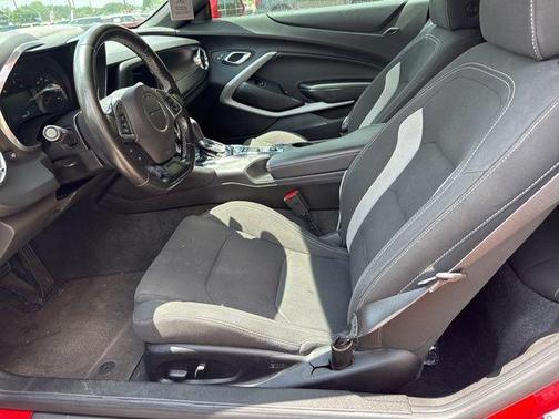 2019 Chevrolet Camaro 1LT