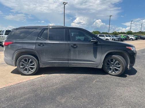 2021 Chevrolet Traverse RS