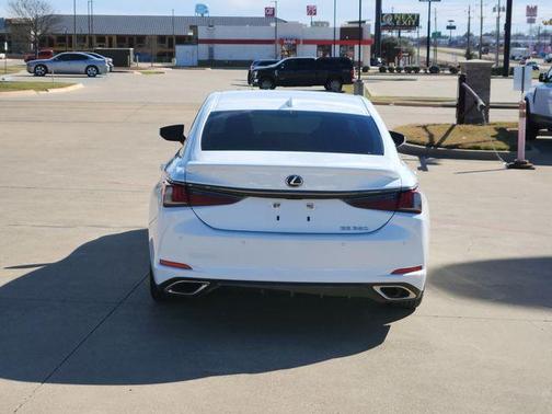 2022 Lexus ES 350 F Sport