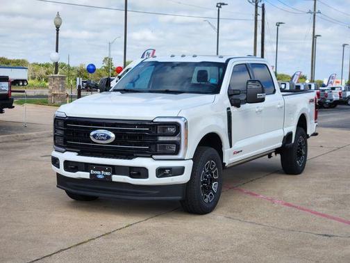 2026 Ford F-250 Platinum