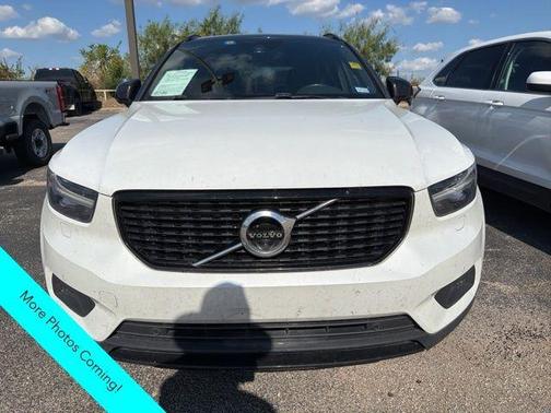 2020 Volvo XC40 T4 R-Design