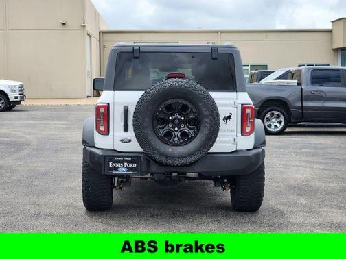 Oxford White 2022 Ford Bronco Wildtrak