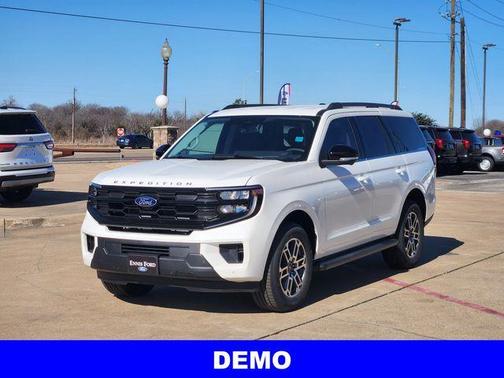 2026 Ford Expedition Active