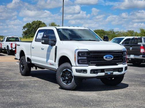 2026 Ford F-250 Platinum