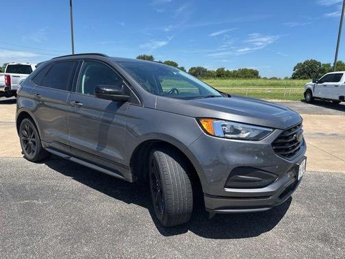2023 Ford Edge SE