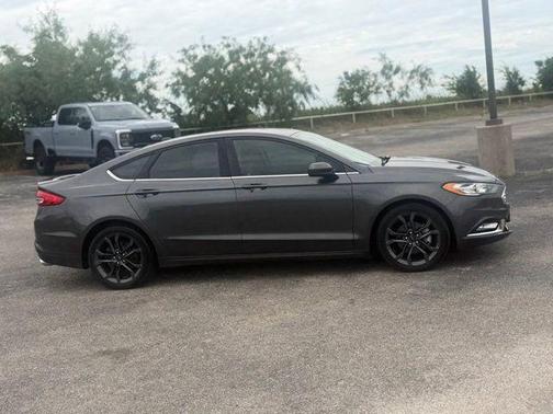 Magnetic Metallic 2018 Ford Fusion SE