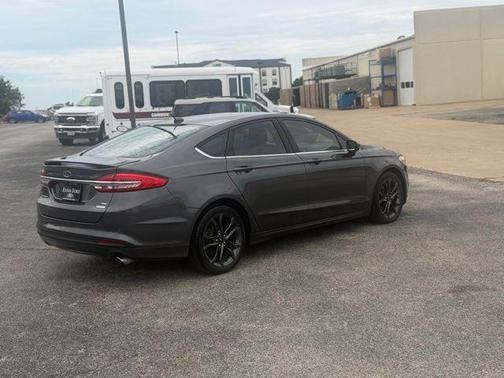 Magnetic Metallic 2018 Ford Fusion SE