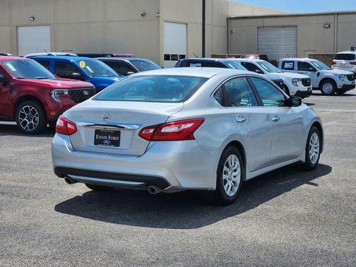 Brilliant Silver Metallic 2017 Nissan Altima 2.5 S