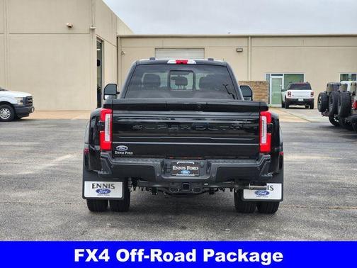 2026 Ford F-350 Platinum