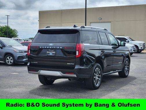 Agate Black Metallic 2025 Ford Expedition Platinum
