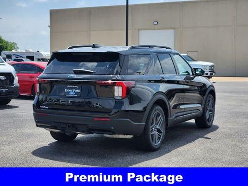 Agate Black Metallic 2026 Ford Explorer ST-Line