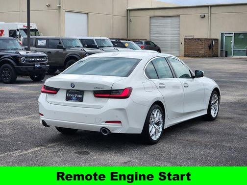 2025 BMW 330 i