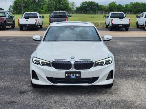 Alpine White 2025 BMW 330 i