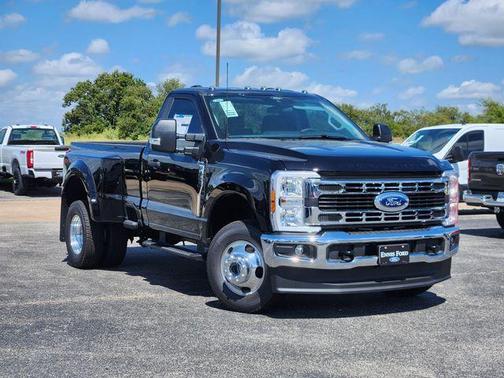2026 Ford F-350 XLT