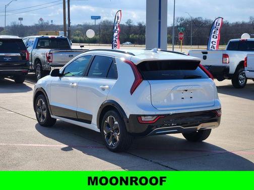 2024 Kia Niro EV Wave