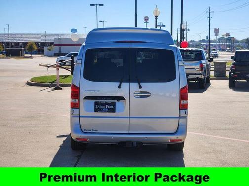 2017 Mercedes-Benz Metris Base