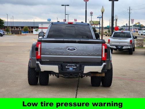 2023 Ford F-350 Lariat Super Duty