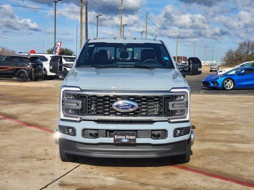 2026 Ford F-350 Platinum