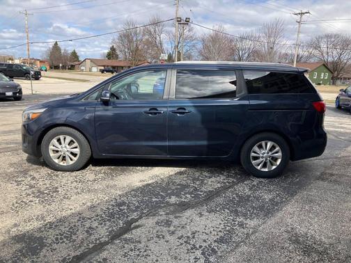 2015 Kia Sedona LX