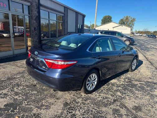 2015 Toyota Camry Hybrid XLE