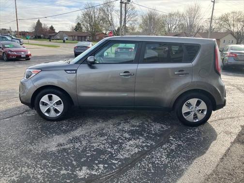 2016 Kia Soul Base