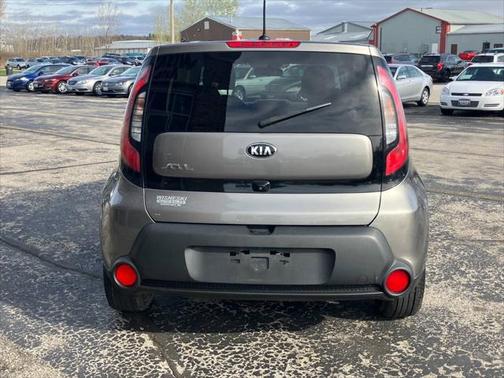 2016 Kia Soul Base