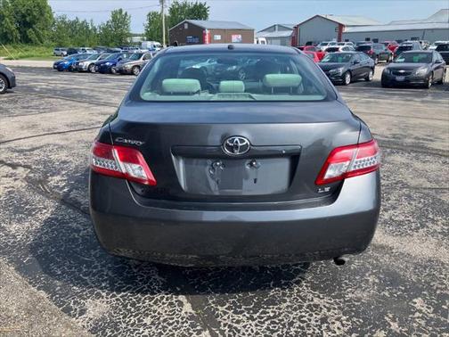 2010 Toyota Camry LE