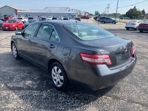 2010 Toyota Camry LE