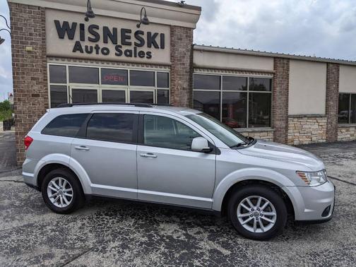 Bright Silver Metallic Clearcoat 2014 Dodge Journey SXT
